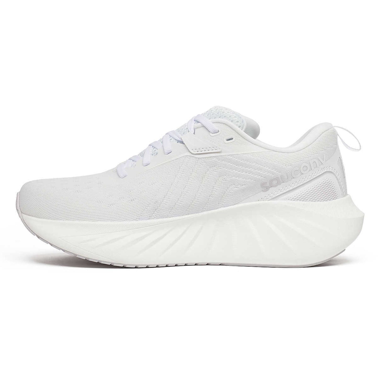 SAUCONY WOMEN'S TRIUMPH 22