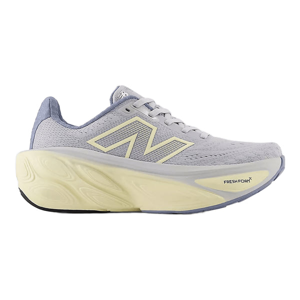 New Balance Women's More v5