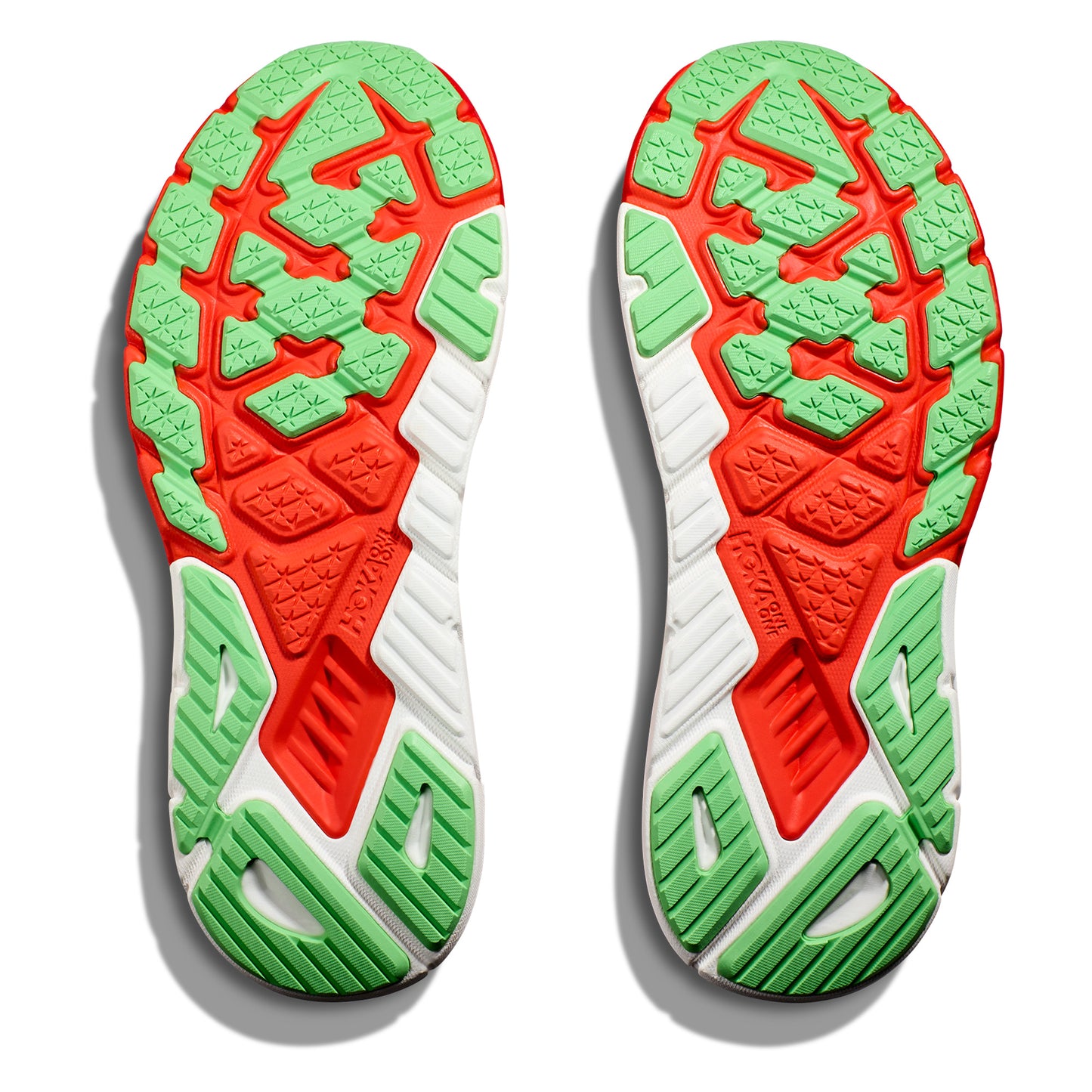 HOKA MEN'S ARAHI 6