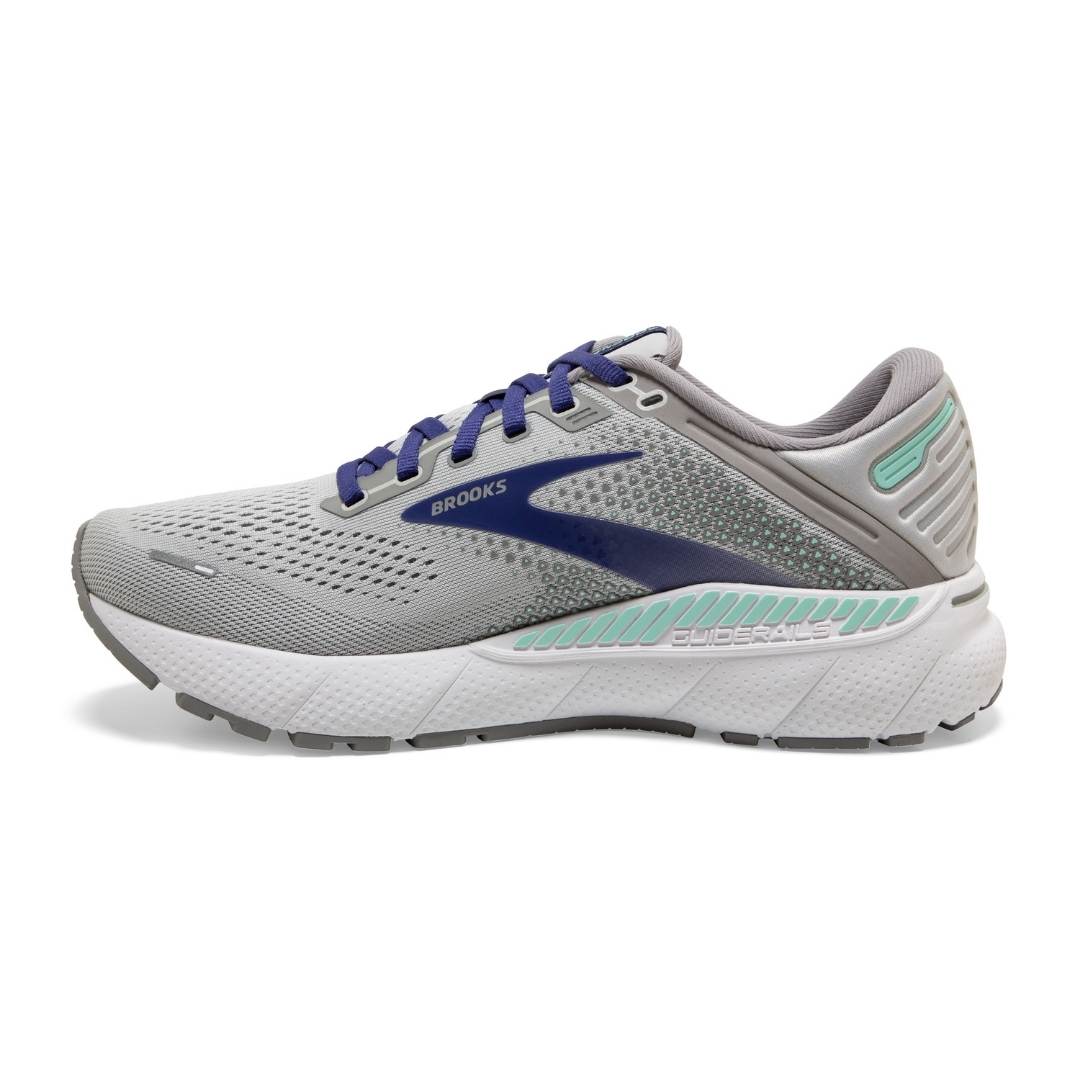 BROOKS WOMEN'S ADRENALINE 22