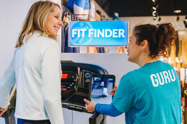 Fit Guru helping with gait analysis and running shoe fitting in Kansas City