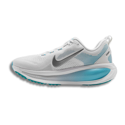 NIKE WOMEN'S VOMERO 18