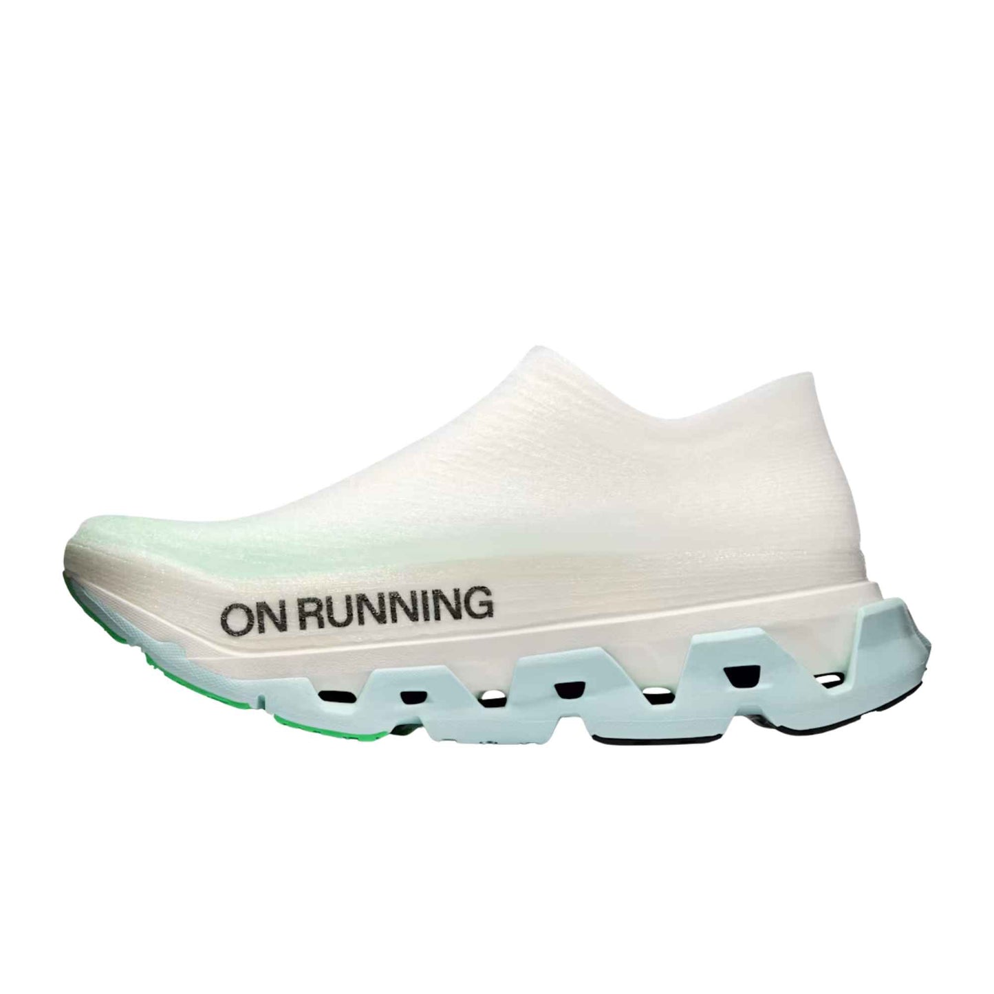 ON RUNNING LIGHTSPRAY CLOUDMONSTER 3 HYPER