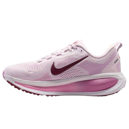 NIKE WOMEN'S VOMERO 18