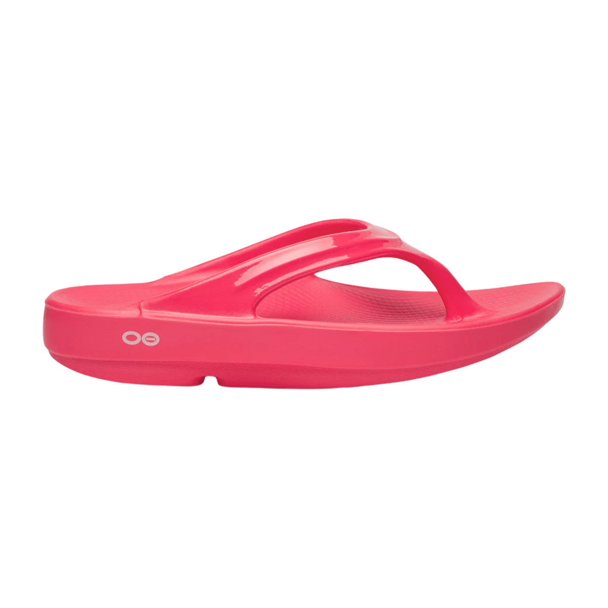 OOFOS women's OOmega OOlala Thong in Neon Berry