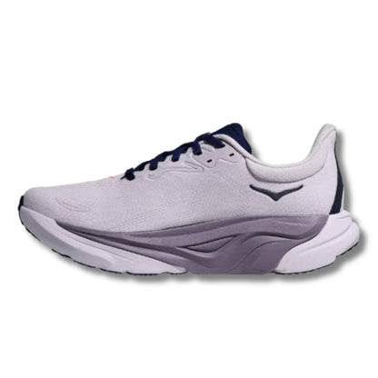 HOKA WOMEN'S ARAHI 8