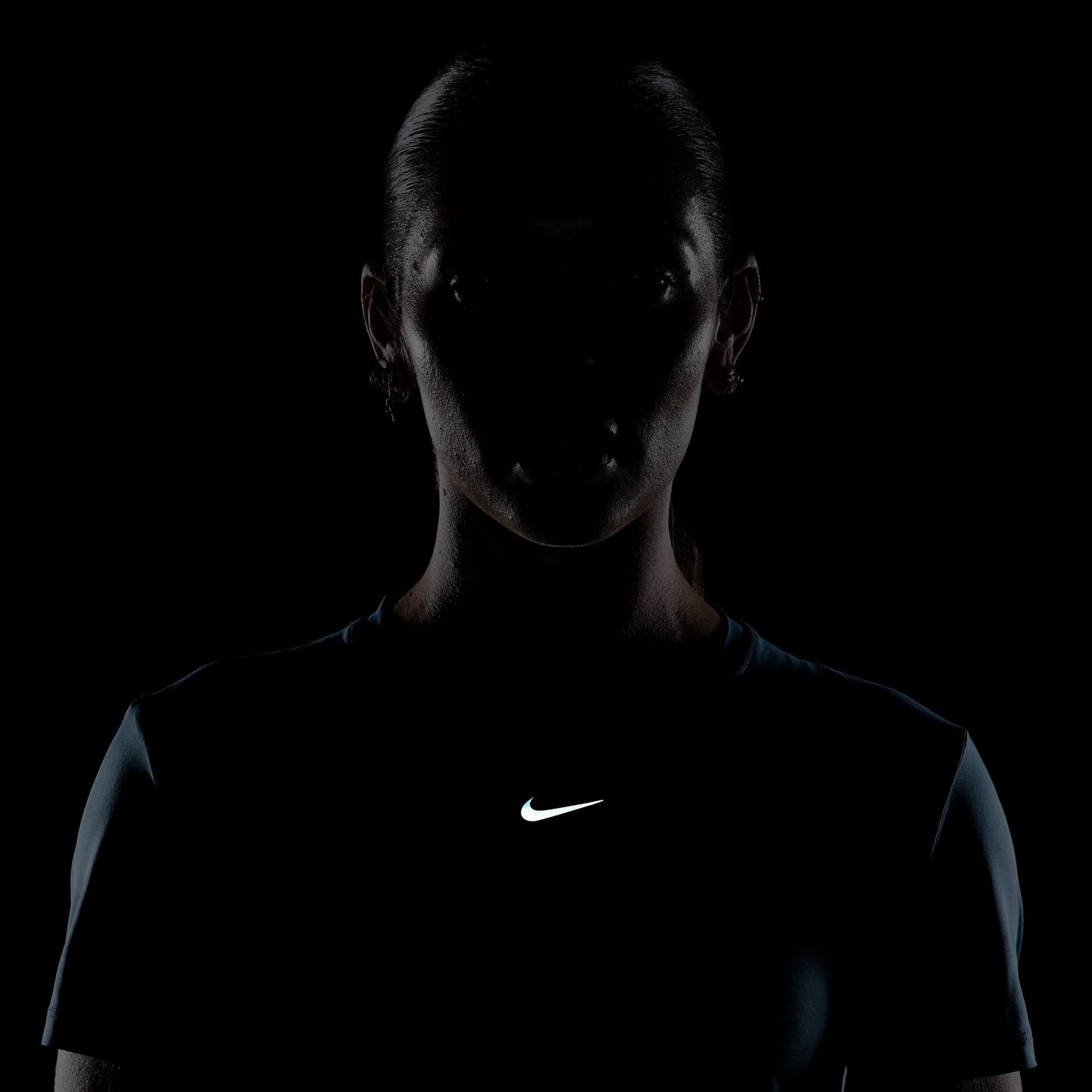 NIKE WOMEN'S ONE CLASSIC DRI-FIT SHORT-SLEEVE TOP