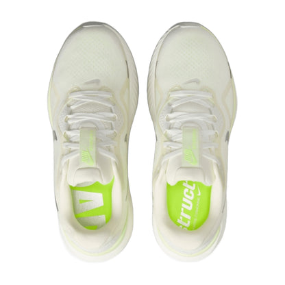 NIKE WOMEN'S STRUCTURE 26