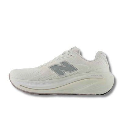 NEW BALANCE WOMEN'S 860 V15