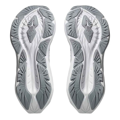 ASICS MEN'S NOVABLAST 4