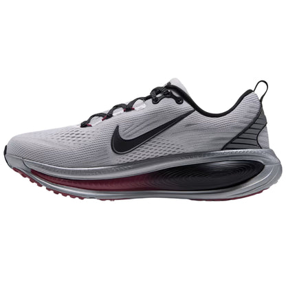 NIKE WOMEN'S VOMERO 18