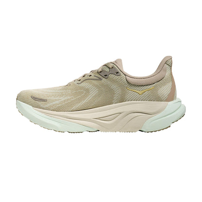 HOKA WOMEN'S ARAHI 8