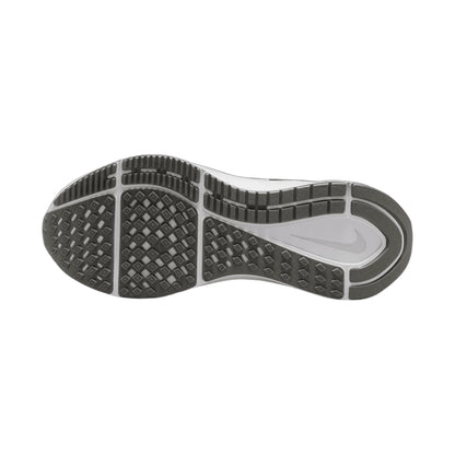 NIKE MEN'S STRUCTURE 25