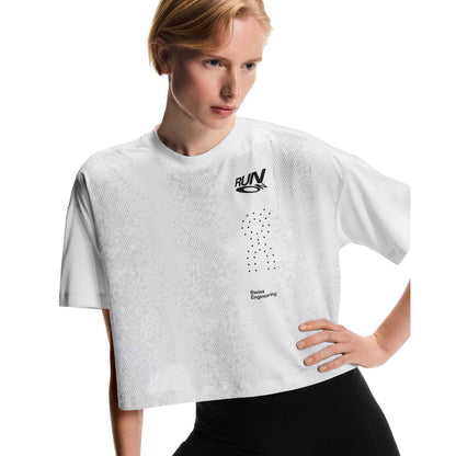 ON WOMEN'S PERFORMANCE VOLT-T