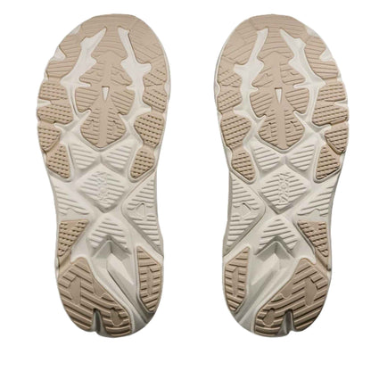 HOKA WOMEN'S ARAHI 8