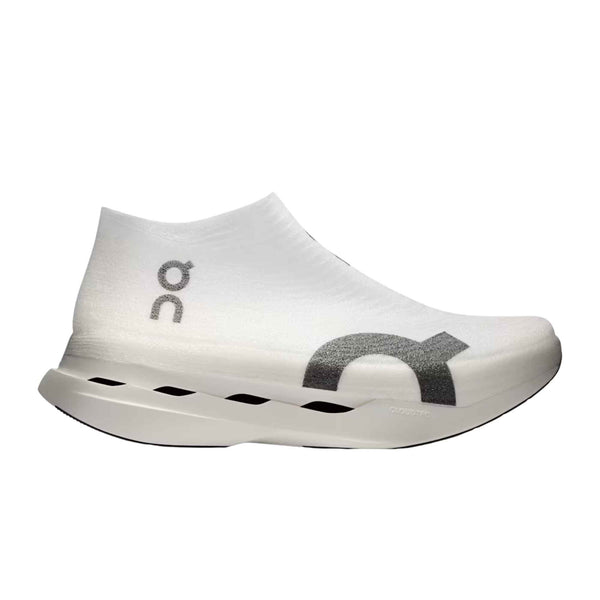 ON RUNNING CLOUDBOOM STRIKE LS
