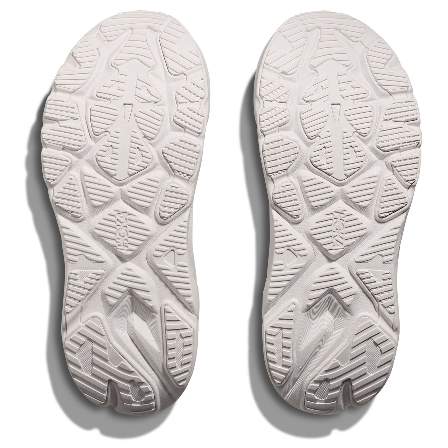 HOKA WOMEN'S ARAHI 8