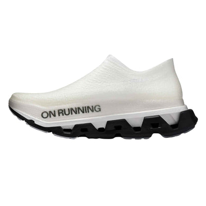 ON RUNNING LIGHTSPRAY CLOUDMONSTER 3 HYPER