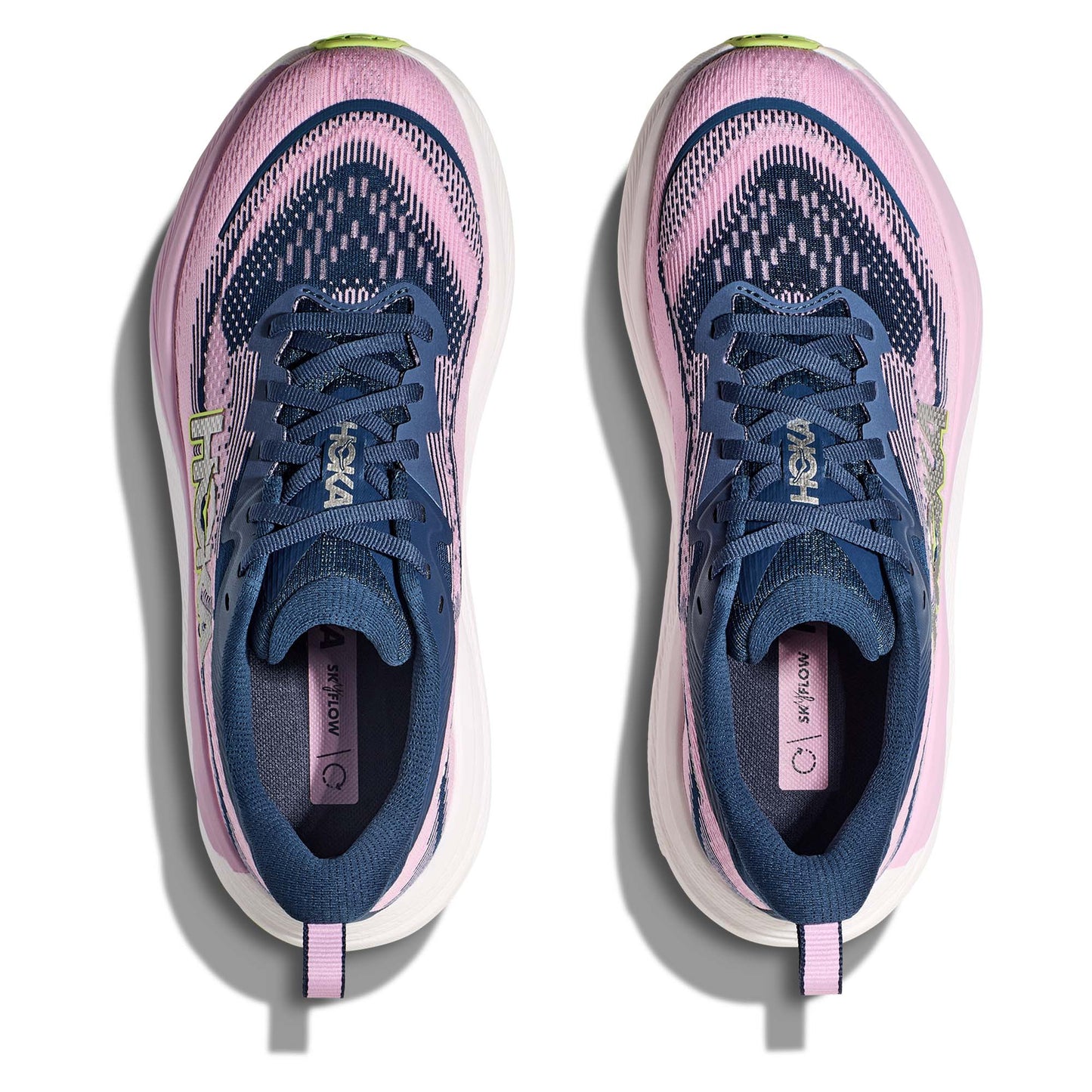 HOKA WOMEN'S SKYFLOW