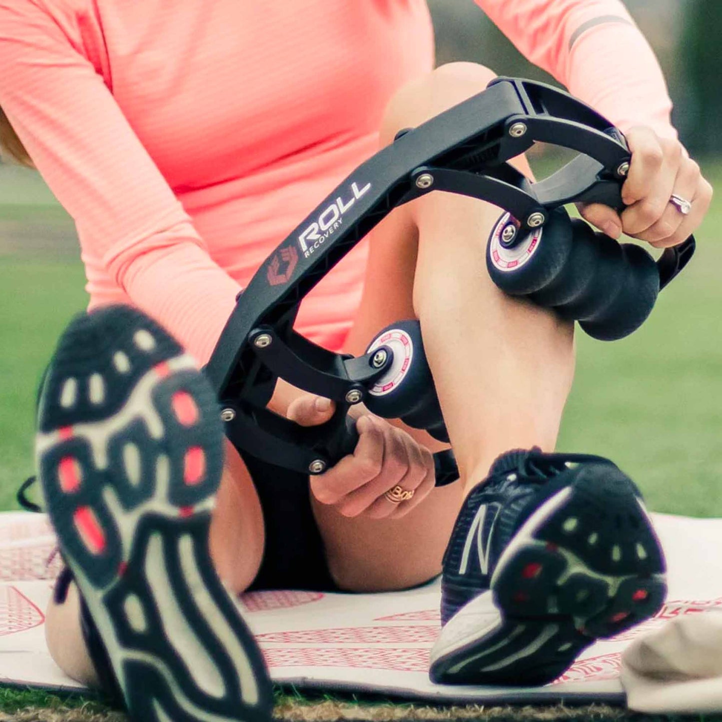 ROLL RECOVERY R8 PLUS MASSAGE ROLLER