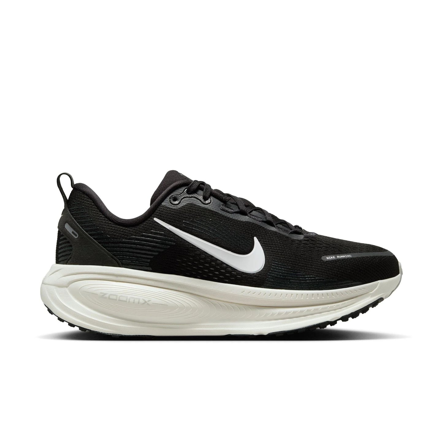NIKE WOMEN'S VOMERO 18
