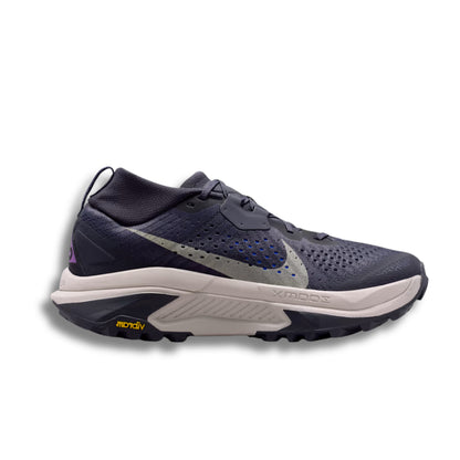 Nike ACG Zegama men's trail running shoe in Gridiron/Cream II/Purple Dynasty