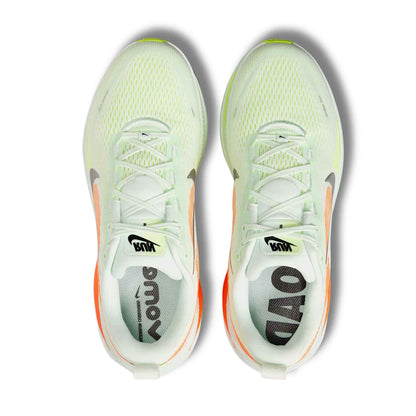 NIKE WOMEN'S VOMERO 18