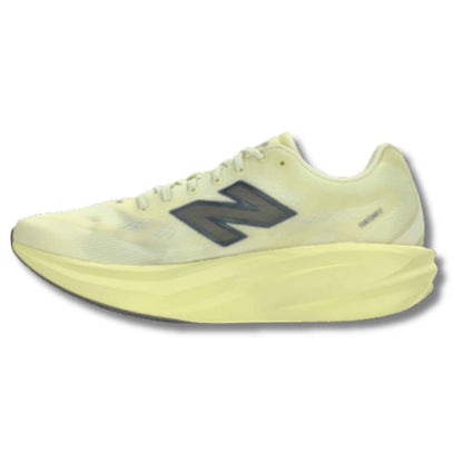 NEW BALANCE WOMEN'S SUPERCOMP REBEL V1