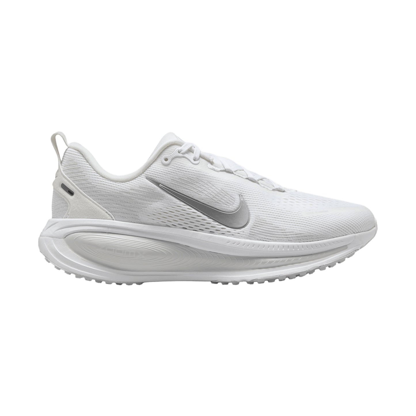 NIKE WOMEN'S VOMERO 18