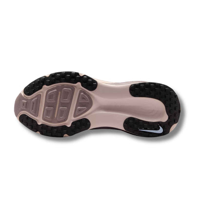 NIKE WOMEN'S VOMERO 18