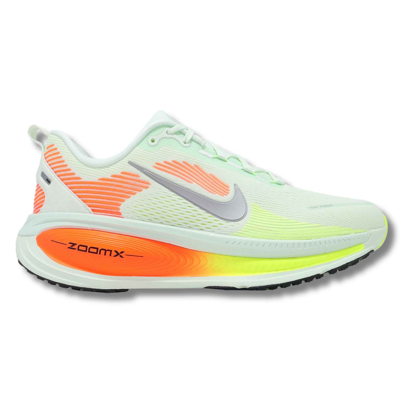NIKE WOMEN'S VOMERO 18
