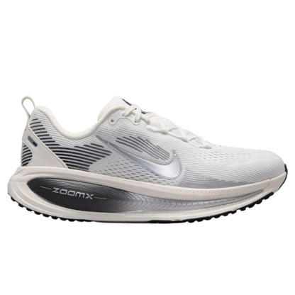 NIKE WOMEN'S VOMERO 18