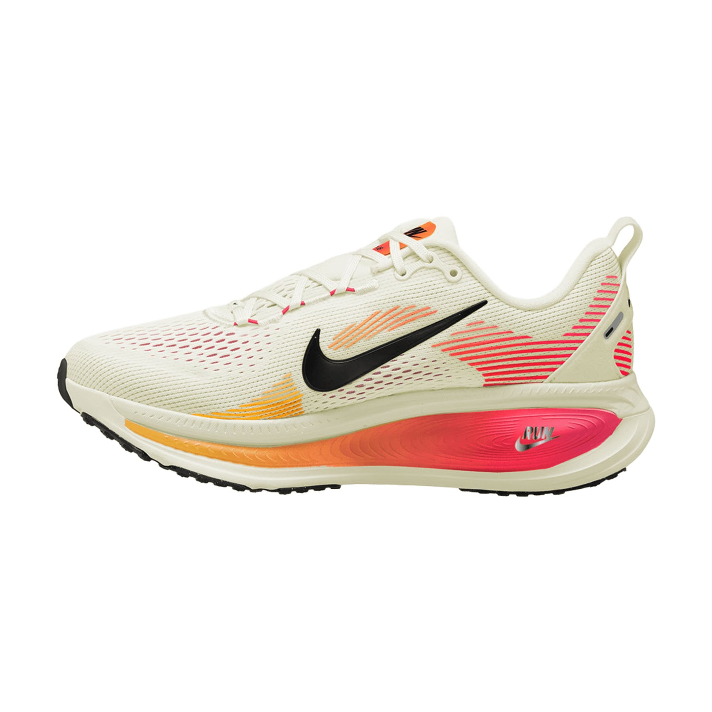 NIKE WOMEN'S VOMERO 18